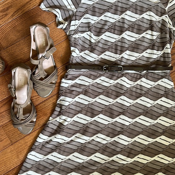 New York & Company Sheath Dress with Belt - Picture 2 of 6